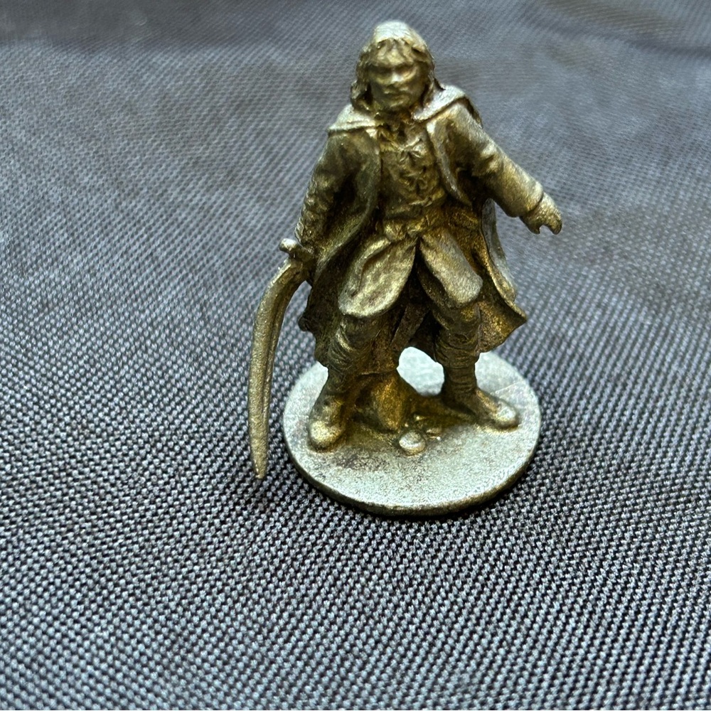 Pewter Aragorn Lord of the Rings Pawn